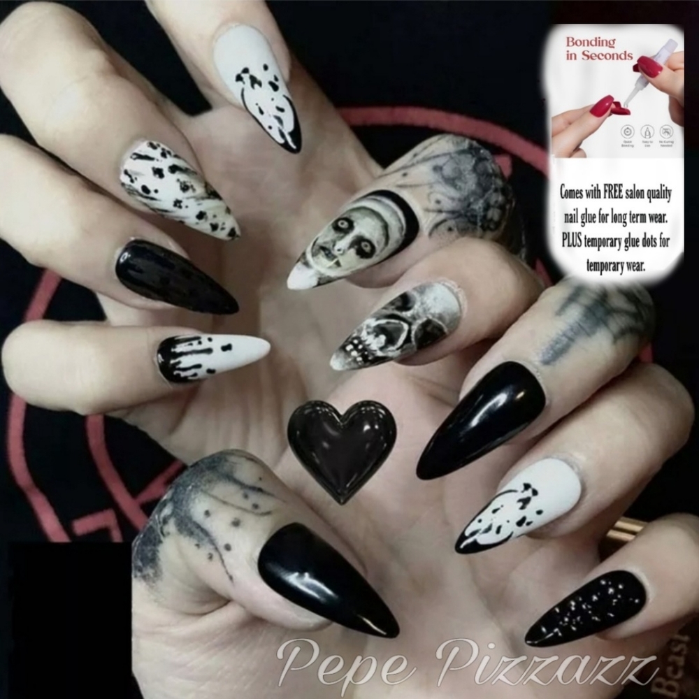 GOTH 💅NAILS glue on press on with free glue & tabs